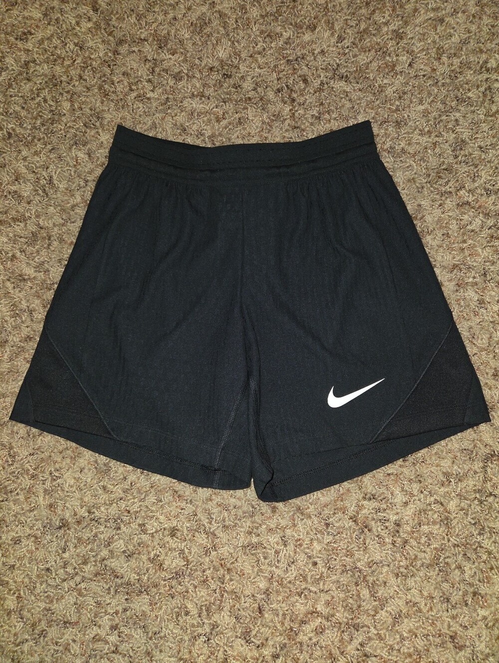 Unreleased Nike Men’s Vaporknit Triple Black Shorts RARE Sample
